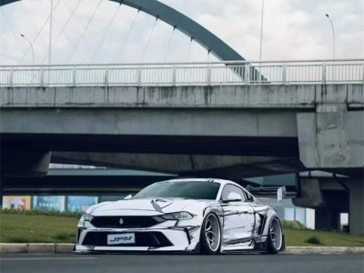 贴地风格 福特野马改装AIRBFT空气减震案例 贴地风格 福特野马改装AIRBFT空气减震案例