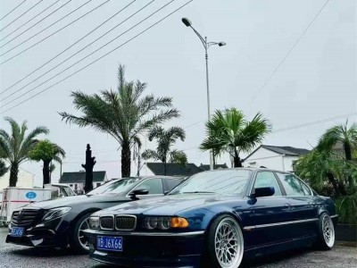 姿态风景线 宝马E38改装AIRBFT空气减震案例