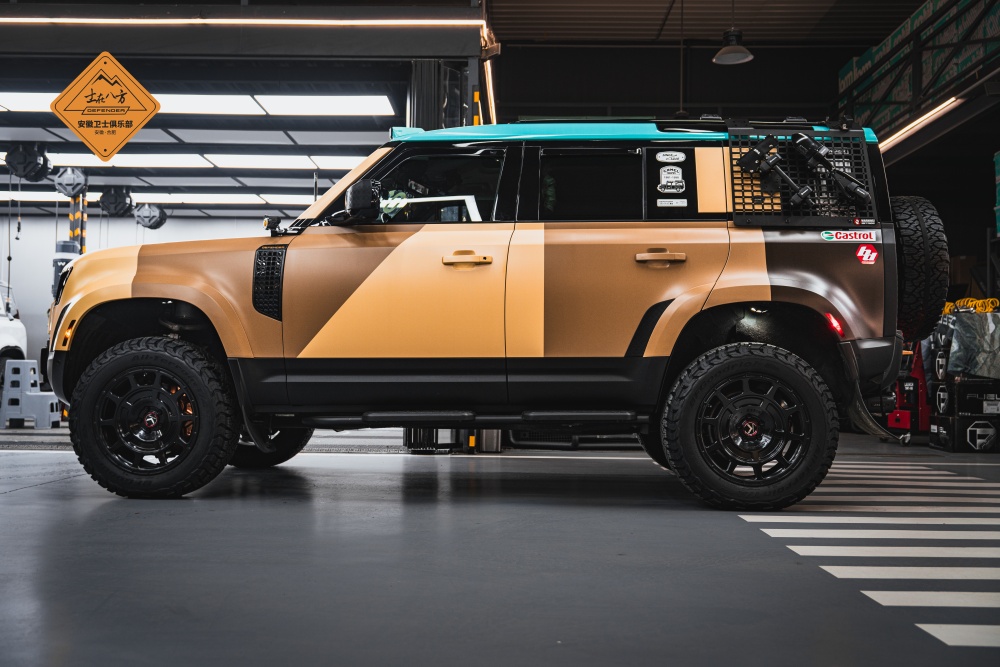 锋芒再进阶｜新款路虎卫士升高狗骨拉杆，赴荒野之约